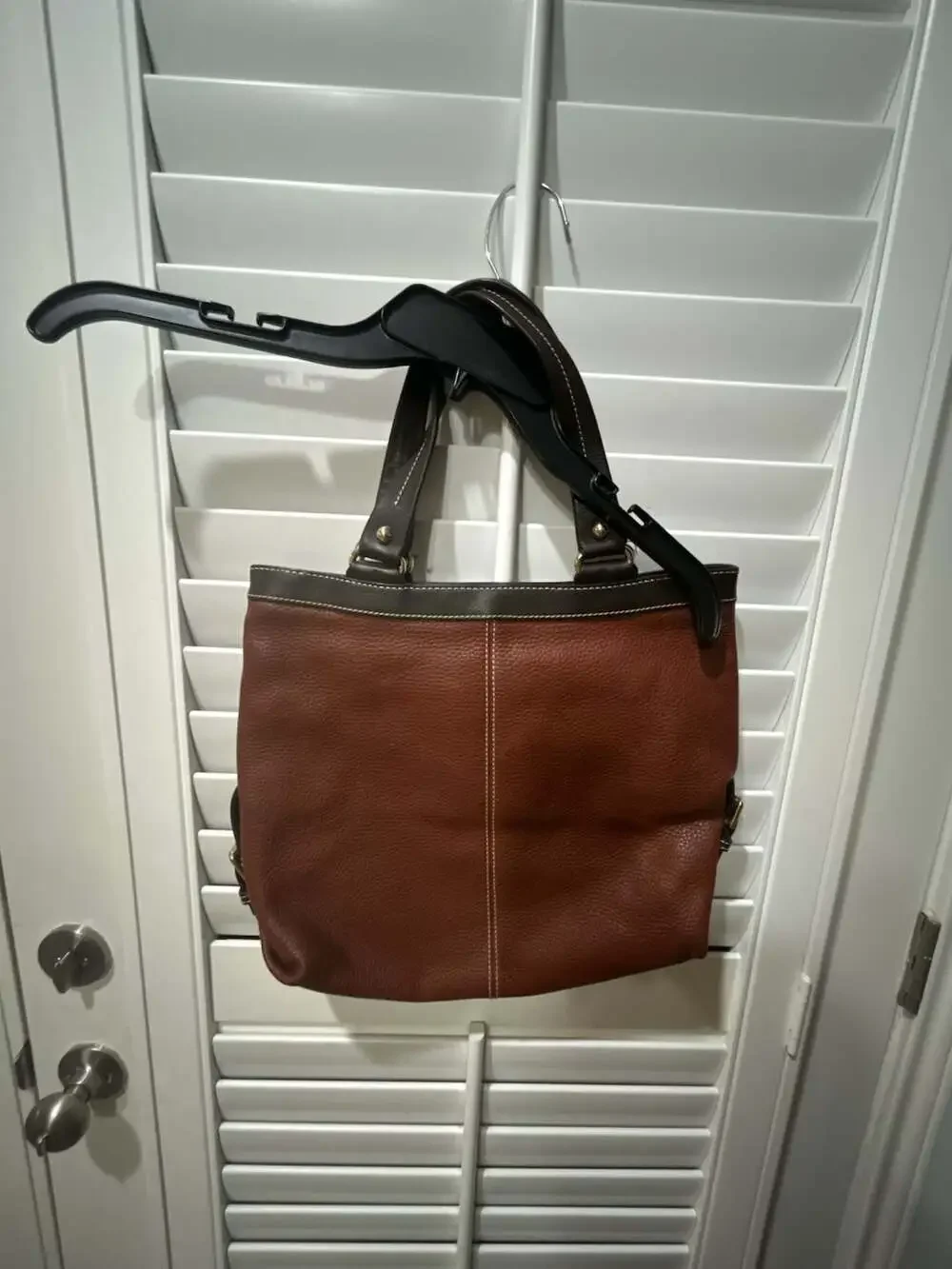 Dooney & Bourke Small Sara Handbag Brown Pebbled Leather